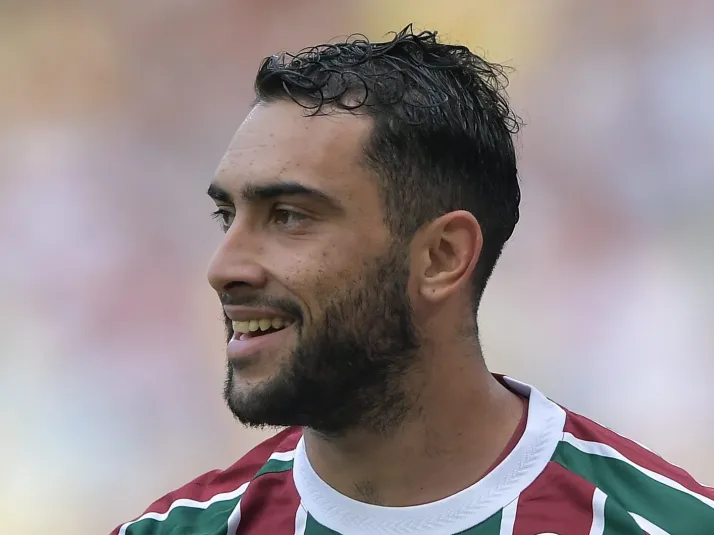 Fluminense recebe oferta do Bologna por Freytes