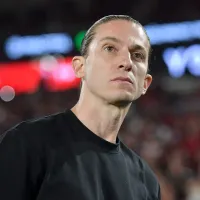Torcida do Flamengo se irrita com Filipe Luís por novela para renovação