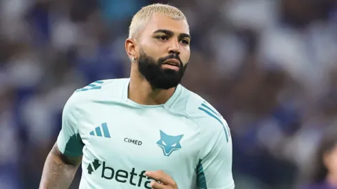 Gabriel Barbosa Gabigol jogador do Cruzeiro durante aquecimento antes da partida contra o Corinthians no estadio Mineirao pelo campeonato Copa Do Brasil 2025. Foto: Gilson Lobo/AGIF