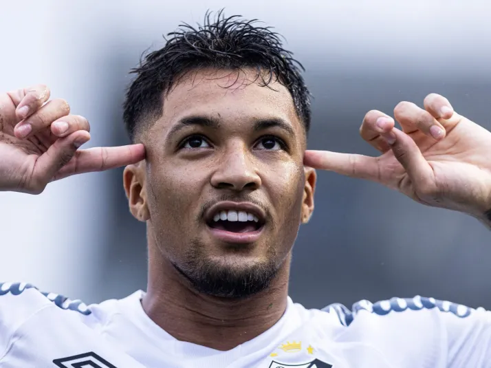 Torcida do Flamengo pede contratação de Marcos Leonardo