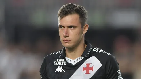 Lateral-esquerdo do Vasco, Lucas Piton interessa a Roma