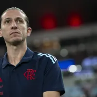 Filipe Luís precisou ceder e reduzir pedida salarial para renovar com o Flamengo