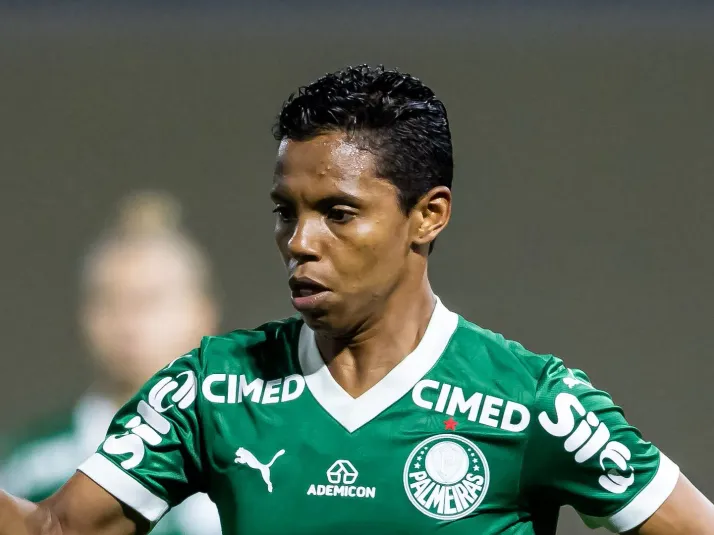 Internacional anuncia contratação de atacante Soll , ex-Palmeiras, para 2026