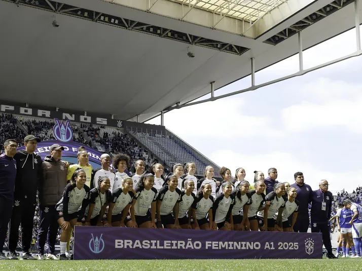 Corinthians encerra a temporada com dois títulos