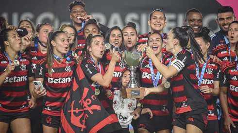 Flamengo conquista dois títulos estaduais em 2025 – Foto: Paula Reis/Flamengo