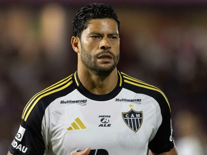 Rival do Fluminense, Botafogo entra na disputa por Hulk