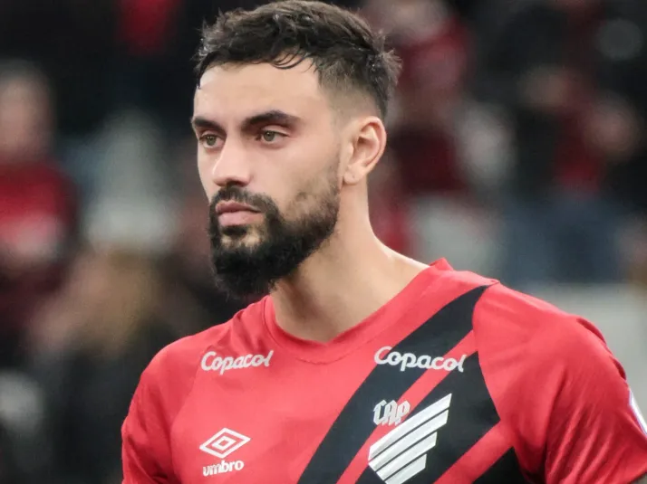 Mastriani é alvo do Ceará e pode deixar o Athletico-PR