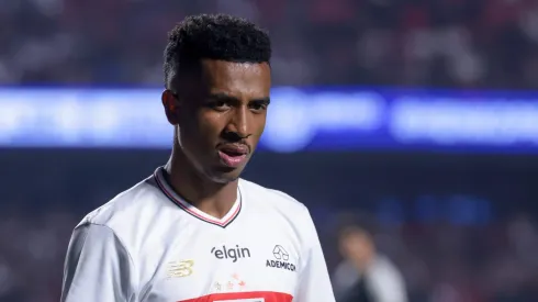 SP – SAO PAULO – 19/07/2025 – BRASILEIRO A 2025, SAO PAULO X CORINTHIANS – Marcos Antonio jogador do Sao Paulo durante partida contra o Corinthians no estadio Morumbi pelo campeonato Brasileiro A 2025. Foto: Marcello Zambrana/AGIF