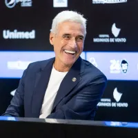 Grêmio mira contratação de Júnior Santos, do Atlético-MG, Luís Castro aprova