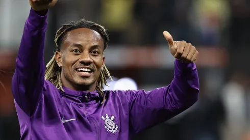 SP – SAO PAULO – 17/12/2025 – COPA DO BRASIL 2025, CORINTHIANS X VASCO – Andre Carrillo jogador do Corinthians durante aquecimento antes da partida contra o Vasco no estadio Arena Corinthians pelo campeonato Copa Do Brasil 2025. Foto: Joisel Amaral/AGIF