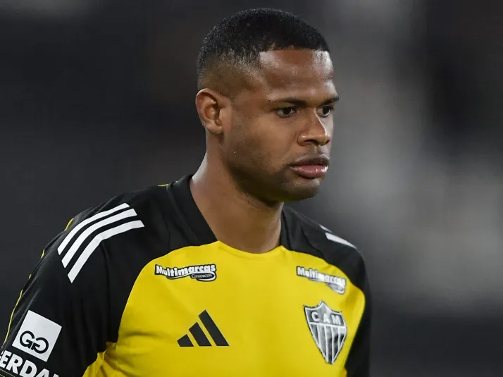 Júnior Santos, ex-Botafogo, pode trocar o Atlético pelo Grêmio