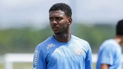 Roger Gabriel deve ganhar espaço no Bahia. Foto: Rafael Rodrigues/EC Bahia