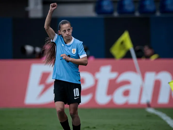 Corinthians acerta contratação da uruguaia Belén Aquino