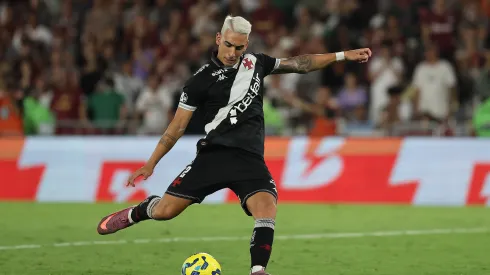 Fluminense and Vasco Da Gama at Maracana Stadium on December 14, 2025 in Rio de Janeiro, Brazil. (Photo by Wagner Meier/Getty Images)