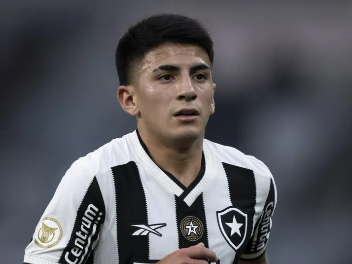 Botafogo sofre transfer ban por dívida por Almada