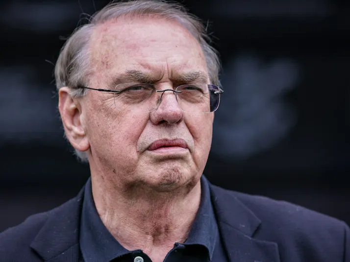 Corinthians quer quitar a CNRD com antecedência para derrubar transfer ban