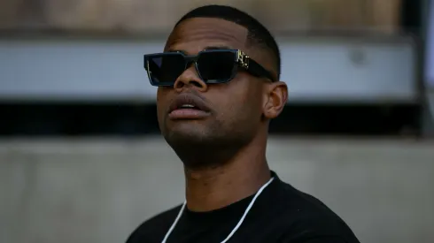 Júnior Santos durante confronto entre Atlético-MG e Botafogo no Brasileirão de 2025.