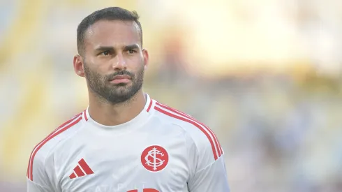 Thiago Maia jogador do Internacional durante partida contra o Fluminense no estadio Maracana pelo campeonato Brasileiro A 2025. Foto: Thiago Ribeiro/AGIF