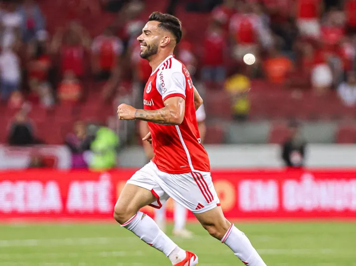 Internacional registra no BID renovação com Bruno Henrique