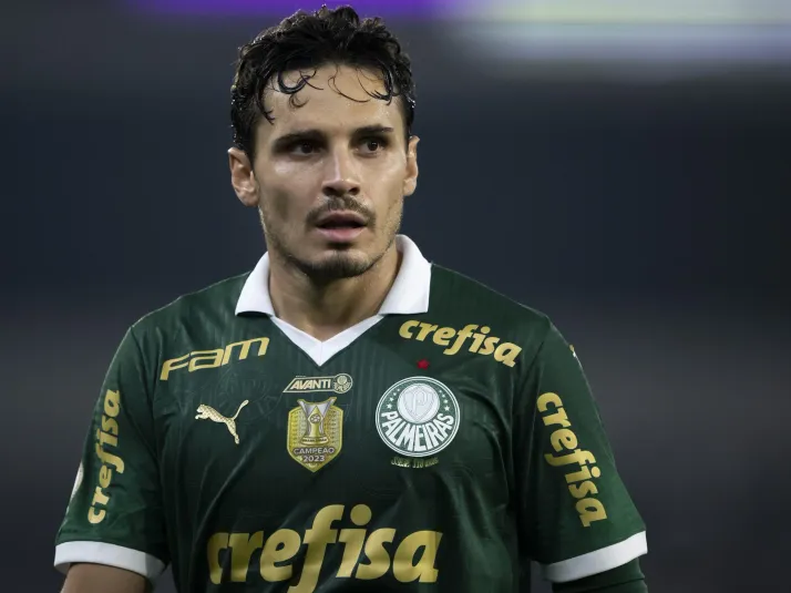 Palmeiras quer cerca de 12 milhões de euros para vender Raphael Veiga