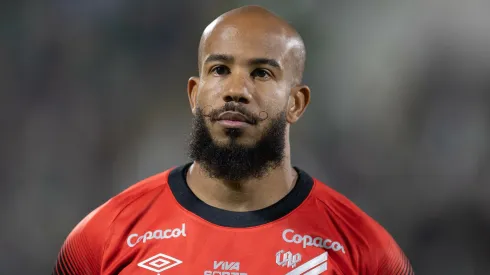 Patrick durante partida entre Chapecoense e Athletico-PR na Série B de 2025.