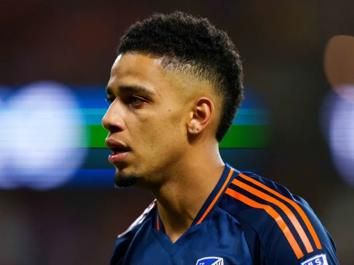 Brenner 'esquece' São Paulo e dá sinal verde para fechar com o Vasco de Diniz