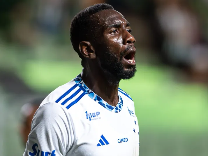 Bolasie, ex-Cruzeiro, entra na mira da Chapecoense