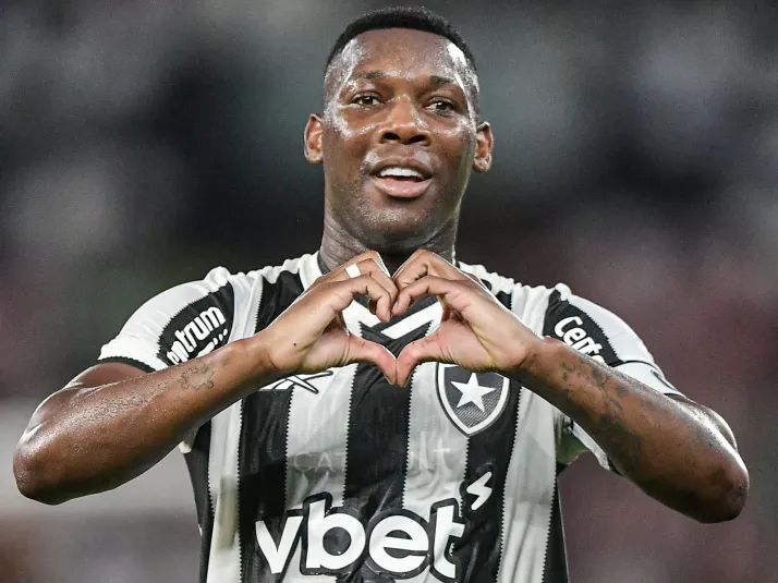 Botafogo fecha saída de Patrick de Paula por empréstimo ao Remo