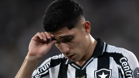 Fluminense tem interesse em tirar Savarino do Botafogo