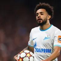 Ex-alvo do Flamengo, Claudinho topa voltar ao futebol brasileiro e negocia com o Santos