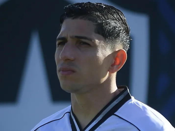 Botafogo chega a acordo com o Fluminense e troca fica nas mãos de Savarino