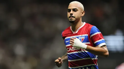 Pierre, volante do Fortaleza. Foto: Gilson Lobo/AGIF