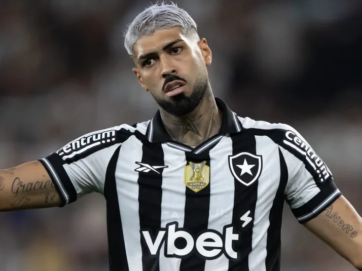 Cruzeiro nega interesse em Alexander Barboza