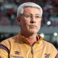 Athletico-PR busca zagueiro, volante e ponta para fechar o elenco de 2026