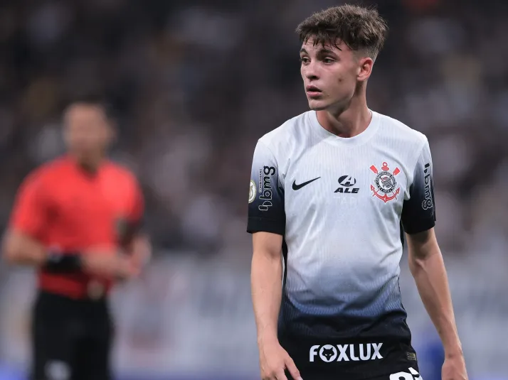 Corinthians pede R$ 370 milhões para vender Breno Bidon ao Flamengo