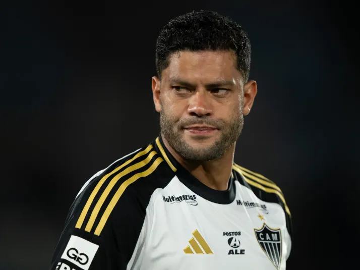 Diretor do Atlético-MG explica situação de Hulk