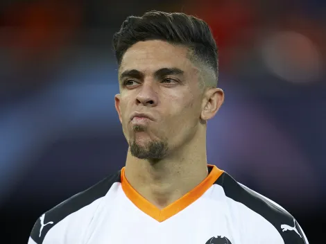 Torcida do Corinthians se divide sobre contratação de Gabriel Paulista