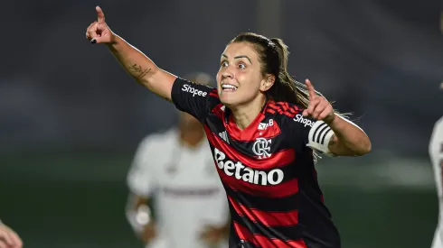 A jogadora é uma das capitãs da equipe carioca – Foto: PaulaReis/Flamengo