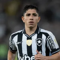Botafogo e Savarino não conversam sobre futuro em retorno do jogador