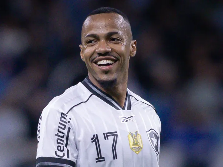 Marlon Freitas 'estreia' no Palmeiras em jogo-treino para o Campeonato Paulista