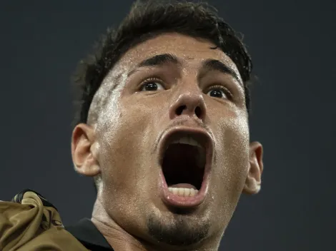 Alan Saldivia é criticado pela torcida do Vasco