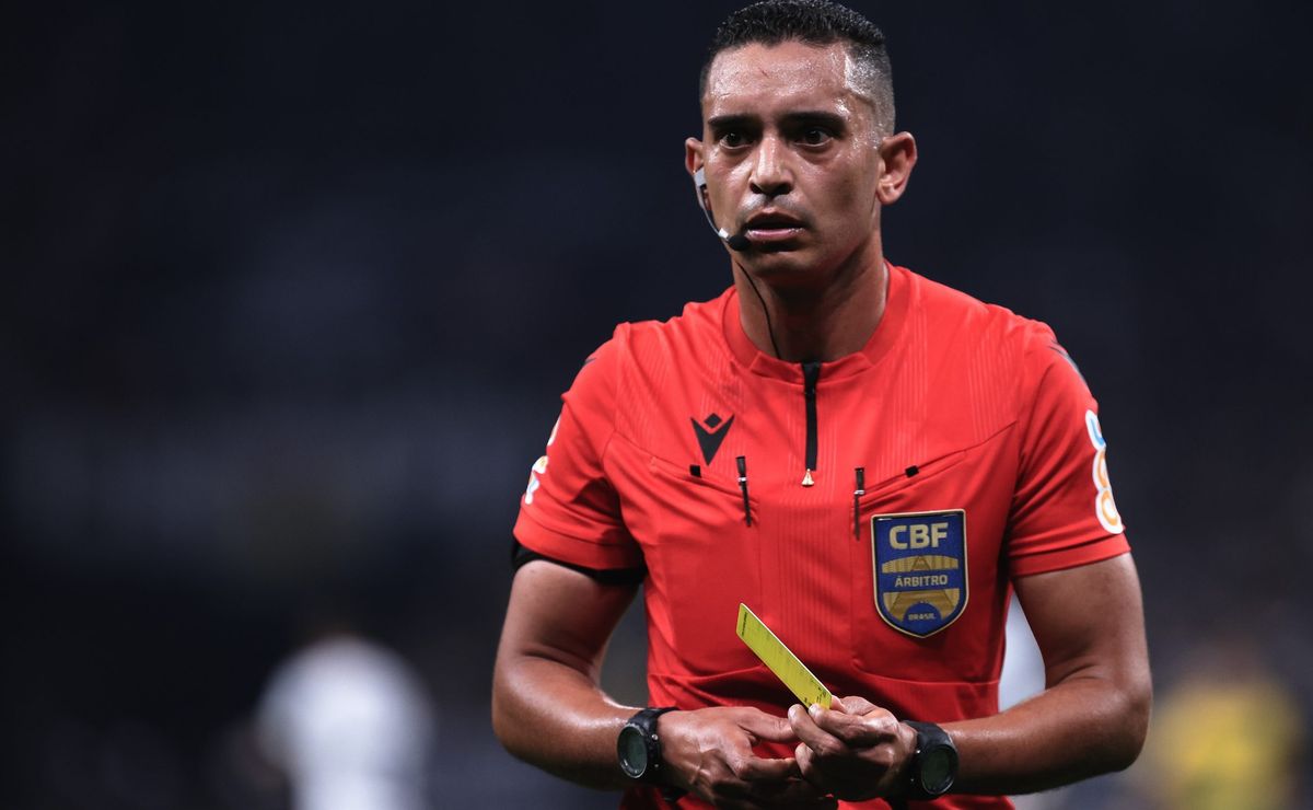 Lesou o torcedor": Diniz manda recado AO VIVO para arbitragem de Andre Luiz Skettino - Bolavip Brasil