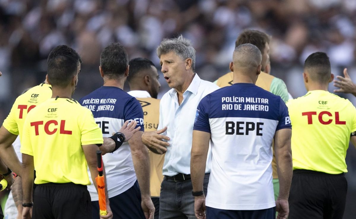 Após muitas reclamações na primeira rodada do Brasileirão, CBF afasta três árbitros