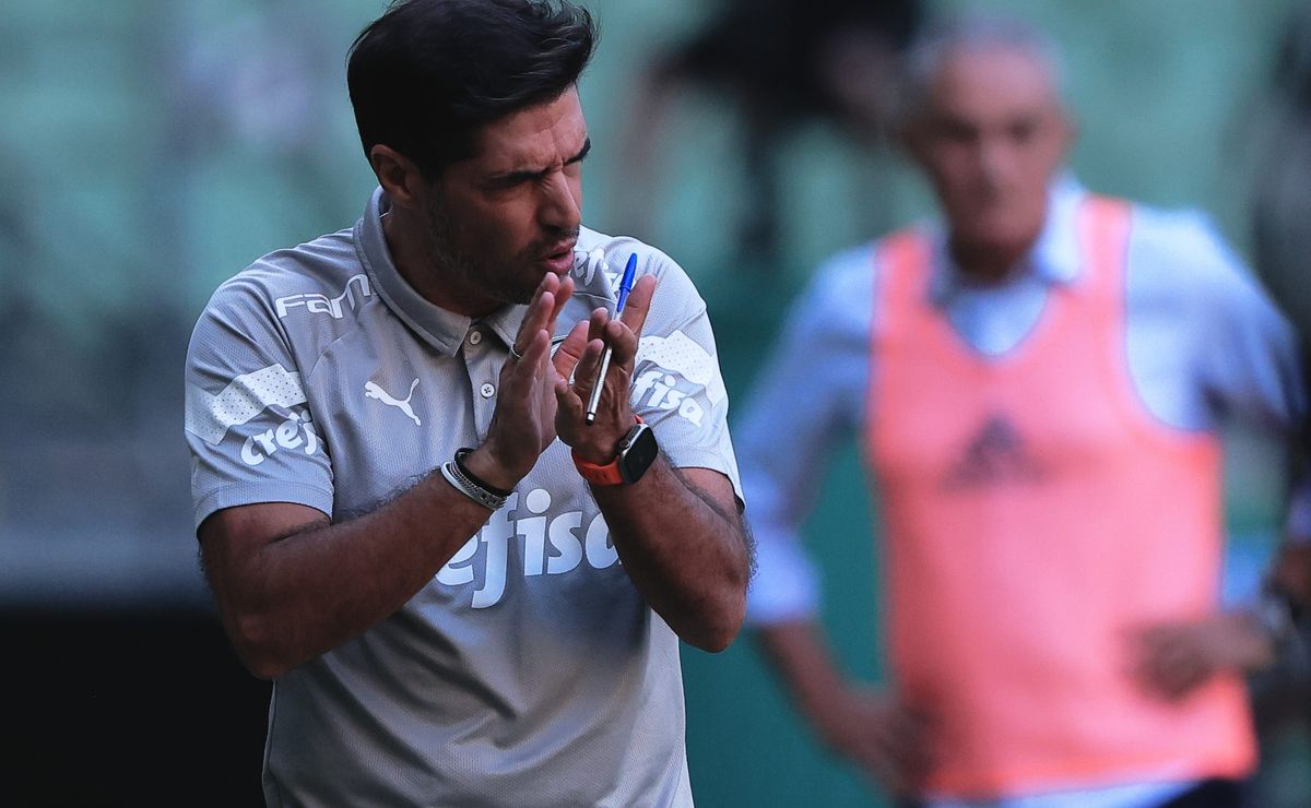 Abel Ferreira pode promover mudanças no Palmeiras contra Del Valle