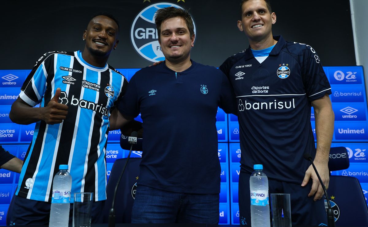 Edenilson e Rafael Cabral devem ficar no banco do Grêmio contra o Bahia
