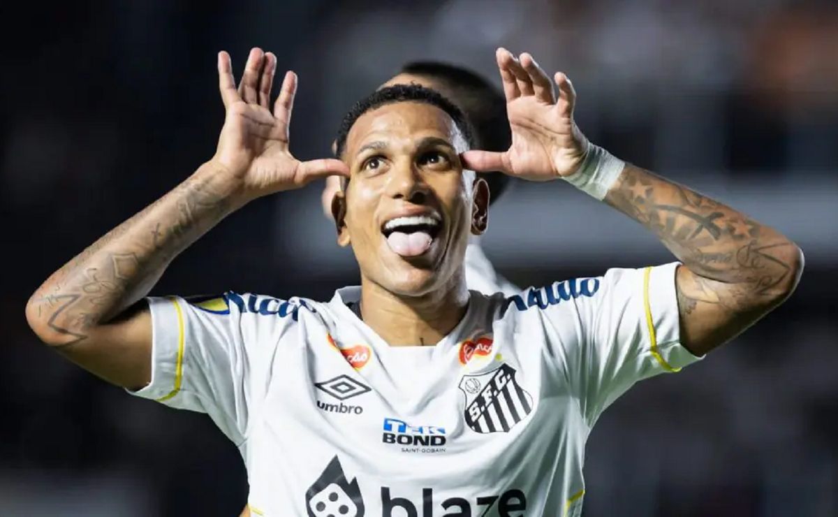 Santos vence Avaí por 2x0 no Brasileirão Série B nesta sexta-feira (26)