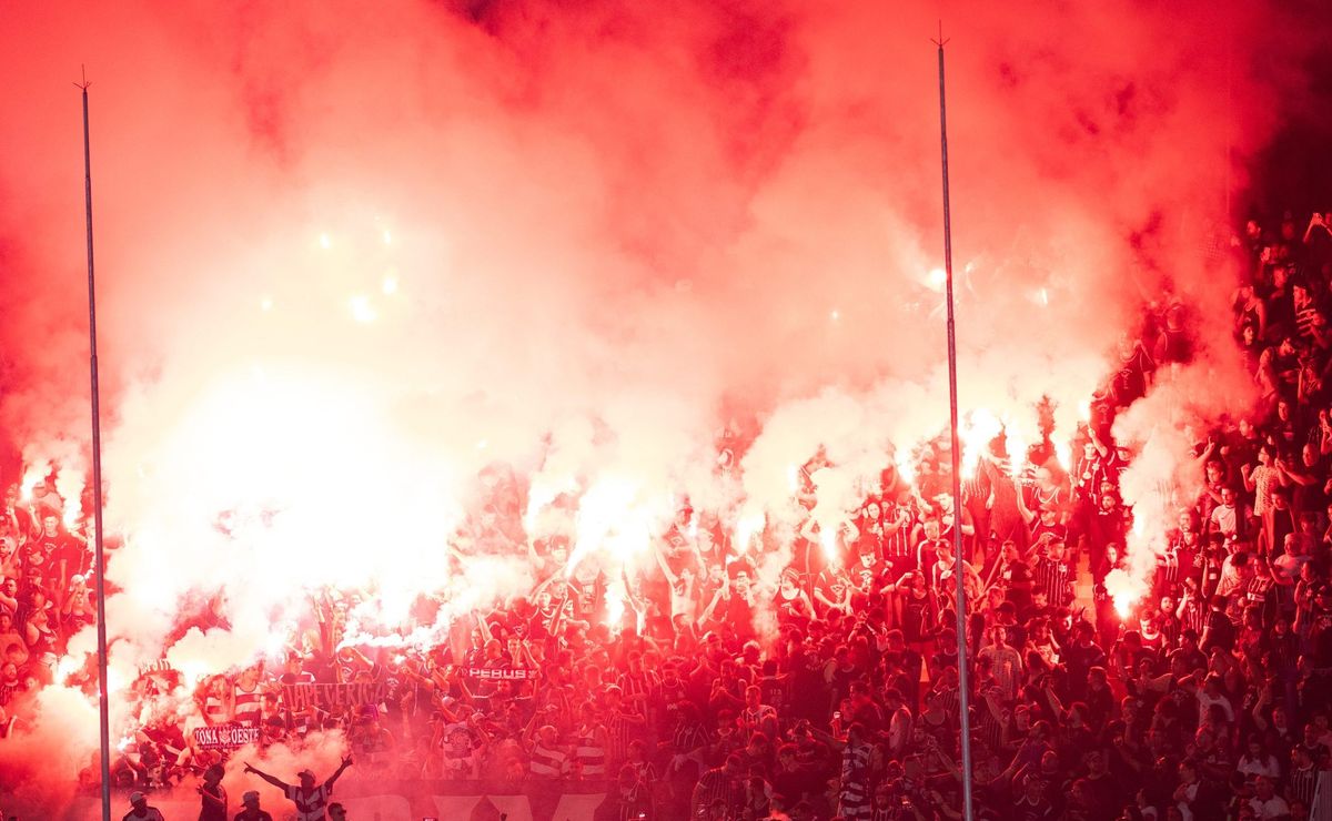 Corinthians é multado por conta do uso de sinalizadores durante jogo da Copa do Brasil
