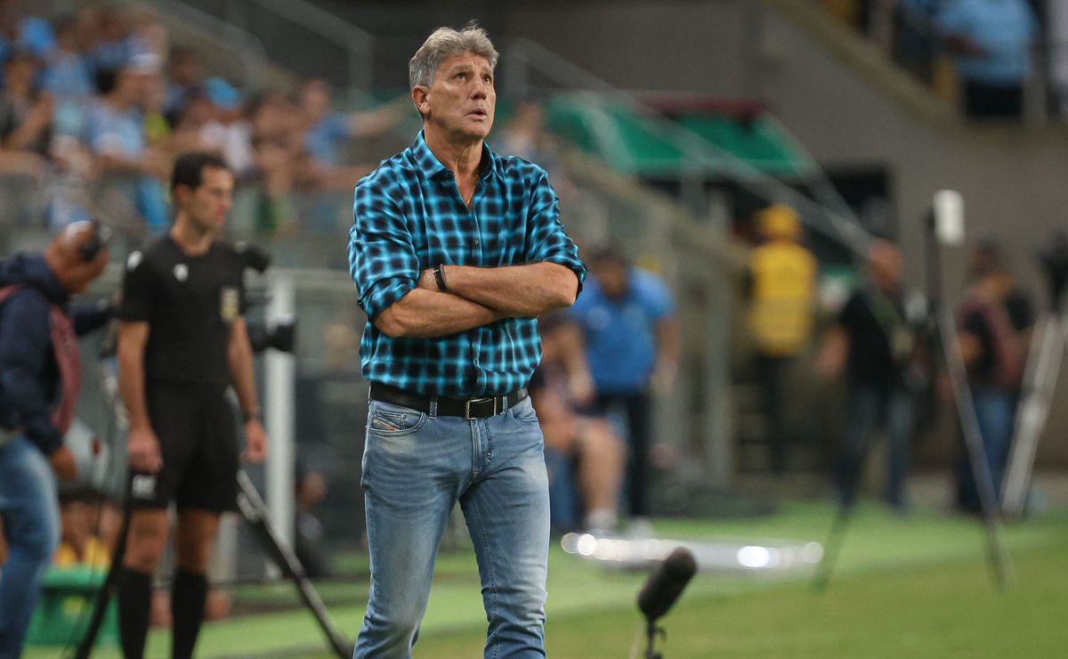 Após polêmica com arbitragem, Renato sinaliza mudança no Grêmio: 