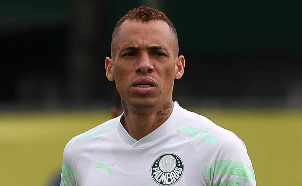 Breno Lopes dá assistência em primeiro jogo fora do Palmeiras, mas é criticado por empate do Fortaleza: 
