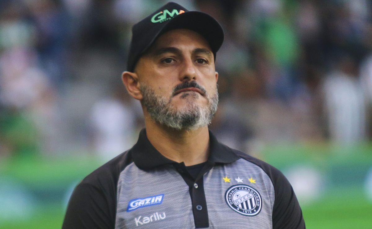 Rafael Guanaes, técnico do Operário, confirma favoritismo do Grêmio na Copa do Brasil